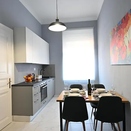 Apartment Rising Sun Rijeka